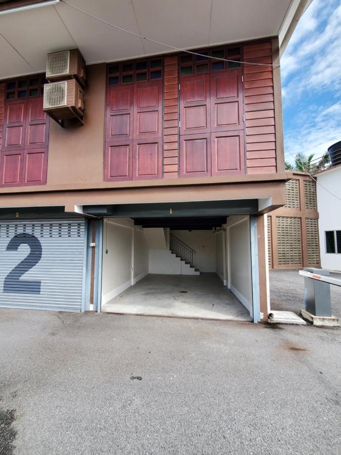 Little Kampung Studio Teluk Intan Exterior photo